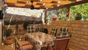 House Nika - Photo 2