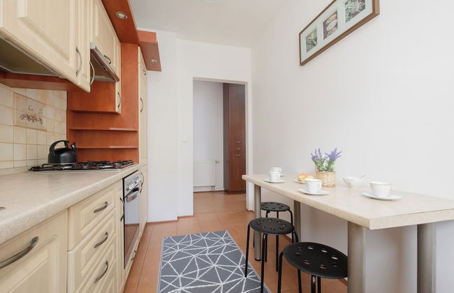 Cosy Apartment in Piaseczno by Renters - Photo 13