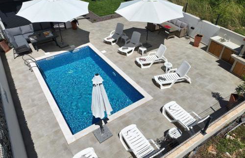 Villa Nostra - Photo 37