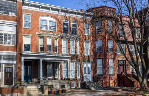 Flats on Front - Riverfront Gem Fast Wi-Fi 3F - Foto 3