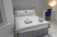 Family Friendly fully refurbished 3 bedroom, 3 bathroom property in London - Foto 1