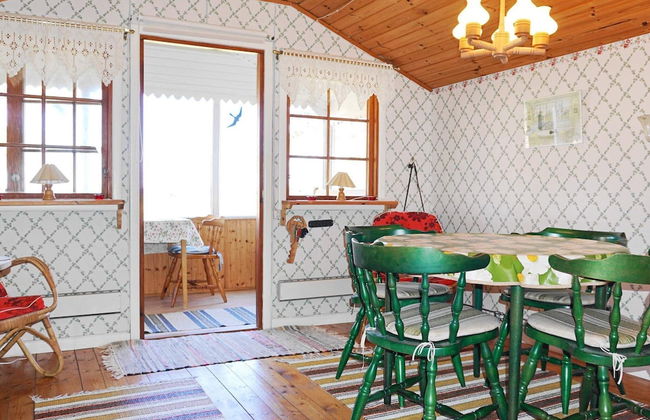 8 Person Holiday Home in Bergkvara - Foto 18
