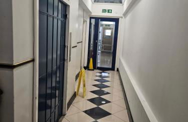 2 Bedroom City Centre Penthouse Loft Apartment - Foto 27