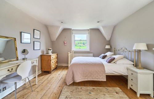 Luxury Big House Berkeley House near Bath - Photo 80