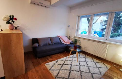 Angela Apartment - Photo 17