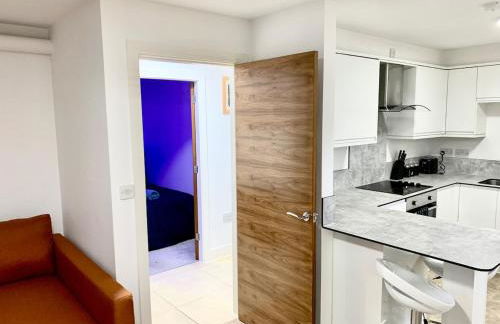 Ibiza Royale -Sleeps 6-Free Parking -Wi-Fi - Foto 27