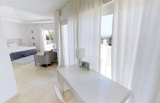 Exquisite Villa Near Beach - Heated Pool - Foto 3