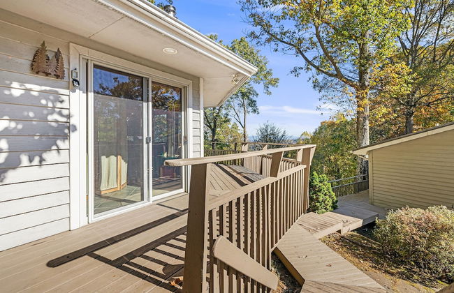 Cabin in the Sky by Avantstay Deck w Views - Foto 43