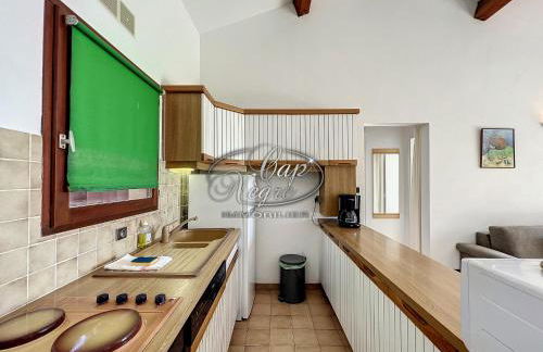 Appartement T2 pour 4 personnes avec terrasse et vue mer proche de la plage du Rayol - Foto 7