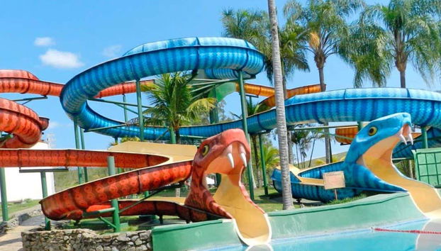 Scivoli del parco acquatico Aldeia das Águas