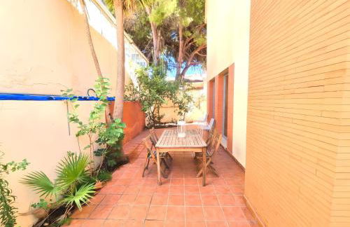 Stunning Home with Outdoor Swimmingpool, 4 Bedrooms and Wifi - Foto 34