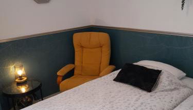 Location studio meublé Curistes. - Foto 2