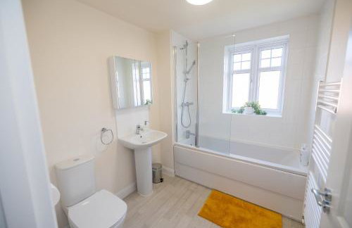 Home in Hugglescote - Long stays - Photo 19