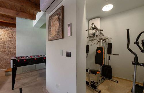 Mediterrane Steinvilla mit Privatpool, Whirlpool, Darts, Billard, Tischtennis, Gym - Foto 24