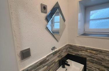 Gemütliche EG-FeWo im Haus zur Vulkaneifel in Brohl - Foto 11