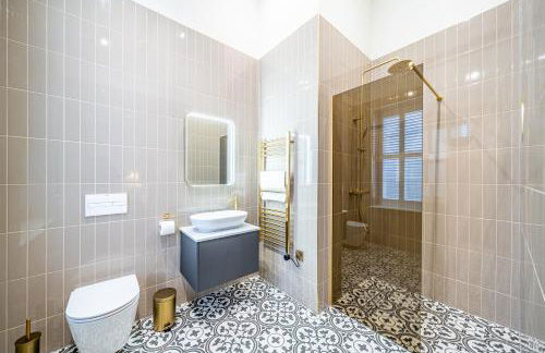 St Mary's Quarters - Photo 89