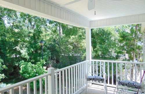 E10 comfortable and neat 2 bedroom 2 bath - Foto 11