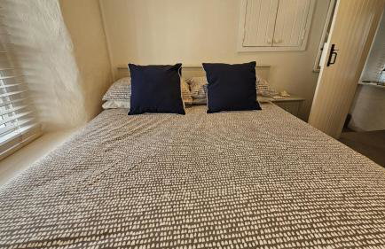 Beach Hill Cottage - Photo 18