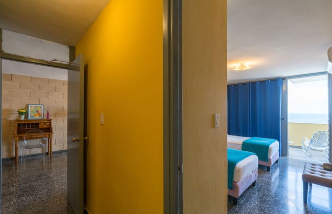 Aparthotel in Havana - Photo 55