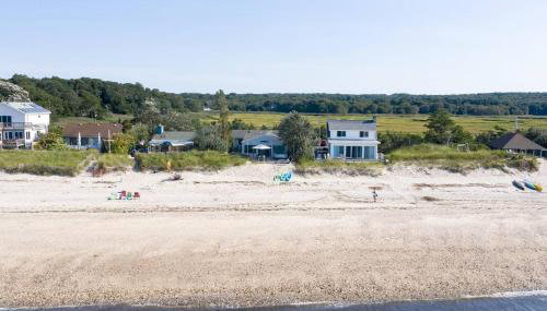 Chic Beach House: Waterfront, Vineyards, Hot Tub - Foto 5