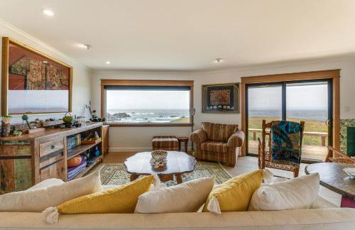 Walk to Beach Luxury Oceanfront Escape in Caspar - Photo 3