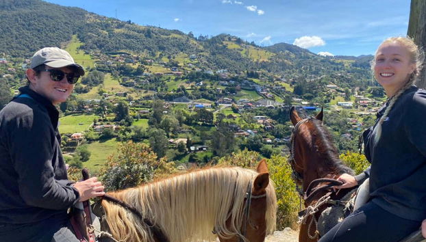 La Calera Mountains Horseback Riding or Hiking Route - Foto 3