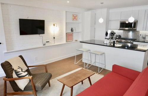Heart of Mount Pleasant - with parking - Foto 6