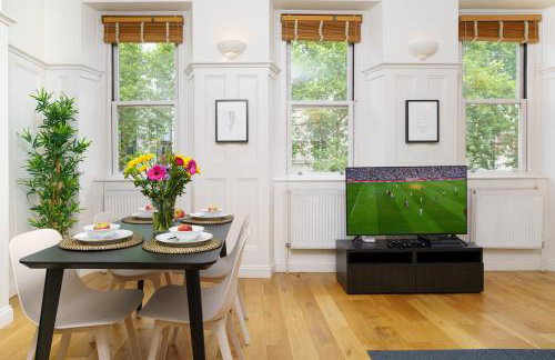 2 Bedr, 3 Beds, 1 Bath Thames, Trafalgar SQ - Foto 12