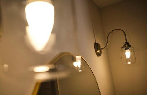 Spacious 4 Bed House Sleeps 6 Parking Garden in Loughborough - Foto 32