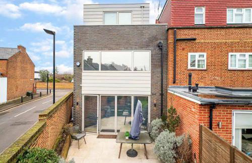 Modern Smart Home with Garden close to Richmond - Pass the Keys - Foto 44