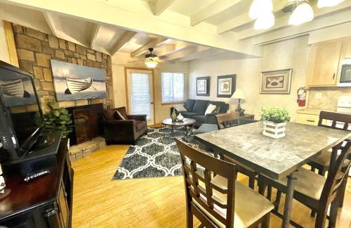 Mountain Harbor Lodge cottage on Lake Ouachita - Foto 18