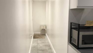 Hendon Basement Studio - Photo 4