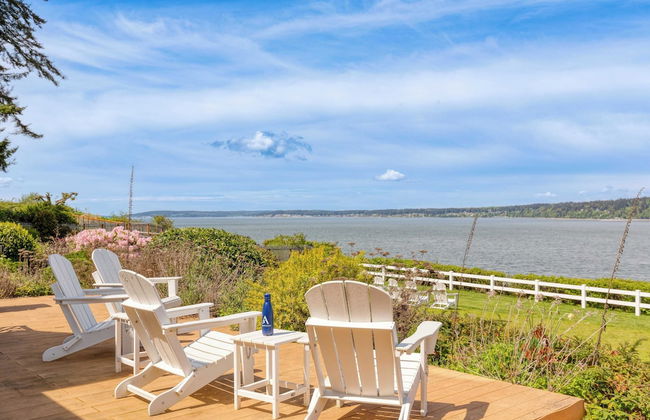 Colonial Bluff House Above the Sea by Avantstay - Foto 3