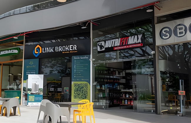 Apartasuites Cerritos Mall - Photo 33