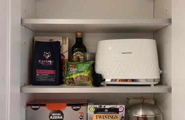 Well-Positioned Studio Flat - Foto 18