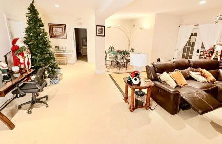 Luxurious 2BR Movie Theater Game Room Full Kitchen Gym - Foto 15