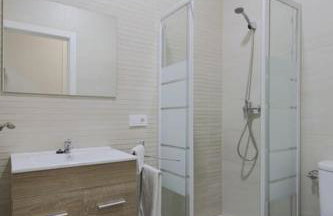 Amplio apto 2 hab a 20min de Puerta del Sol - Photo 11