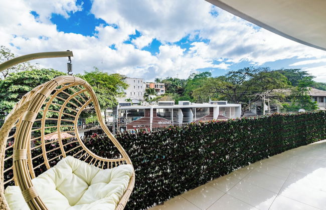 mVillas - Luxury 2Bed 2Bath Condo w Pool - Foto 19