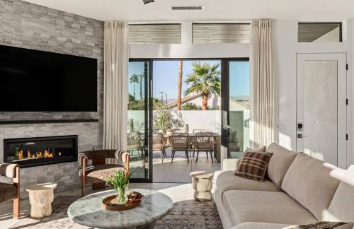 Desert Oasis: Pool, Spa, Golf Sim + EV Charger - Foto 48