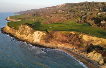 Inglewood - Historic retreat with incredible sea views - Photo 30