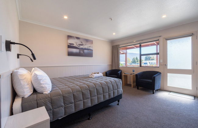 Te Anau Top 10 Holiday Park - Photo 36