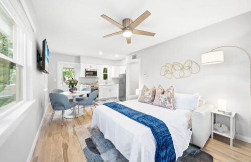 Siesta Key, Heated Pool, Dock on Lagoon, Turtle Beach 1 mile and Crescent Beach 2 miles, 1bdr - Foto 11