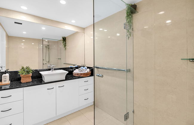 Albatross North Apartments - Photo 65