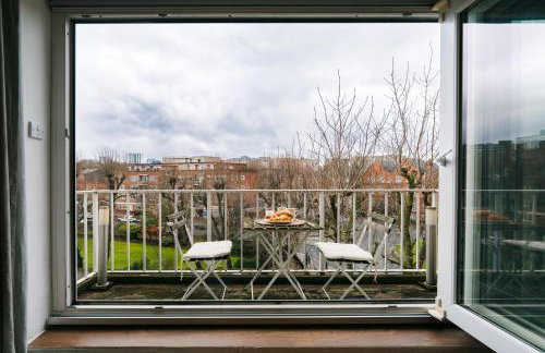 2BR w Balcony Swiss Cottage Near Central London - Foto 5