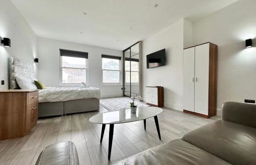 Cute, Stylish 1 Bedroom Leeds City Apartment - Photo 2