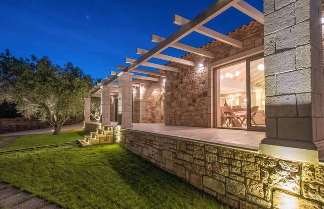 Avra Luxury Villa - Photo 22