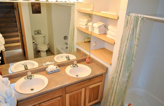 Forest Park 3 Bed 4 Bath Townhome - Foto 26