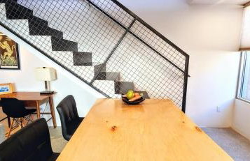 Chic Townhome Haven rooted Downtown - Foto 24