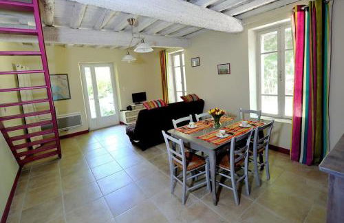 "La Pradeto" gite rural Camargue - Foto 9