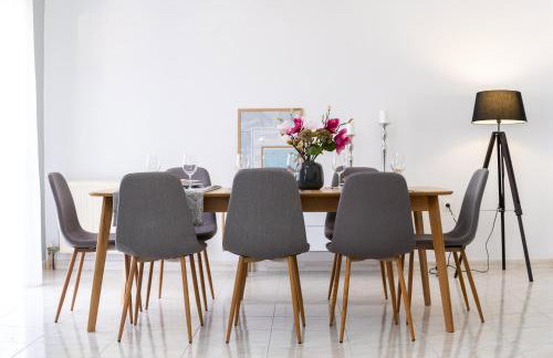 M & S Villa - 4 bedroom villa with heated pool - Foto 13